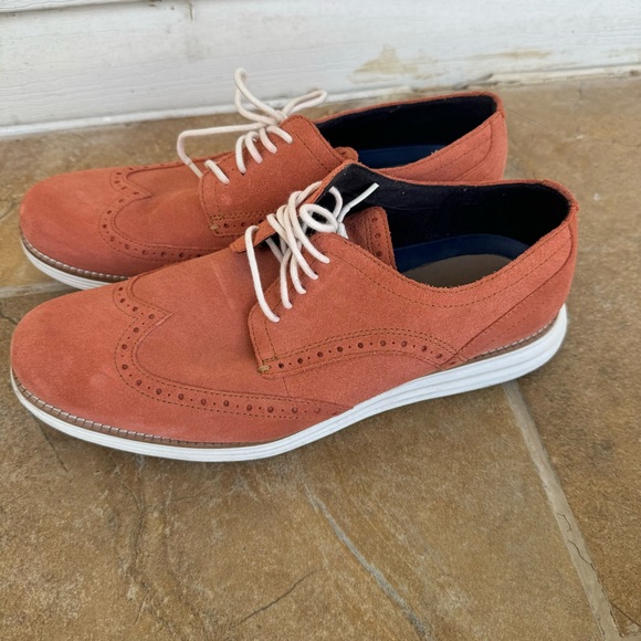 Cole Haan Original Grand Wingtip Oxford Hawaiian Sunset Suede/Ivory size 9.5 main image 6